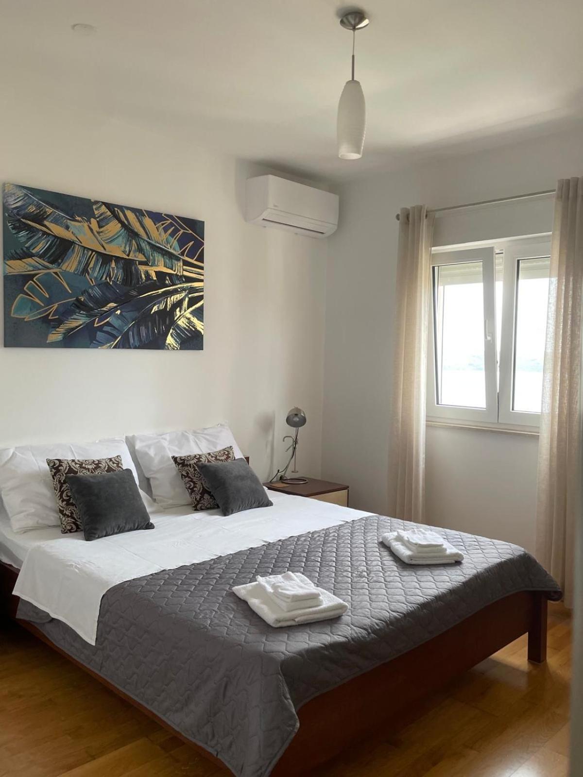 Apartman Lucia Trogir Kültér fotó